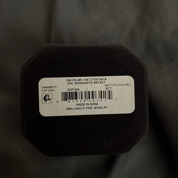 10kt Rose Gold 1/4 CTTW Genuine Diamond & Morganite ring set. - Picture 5 of 5